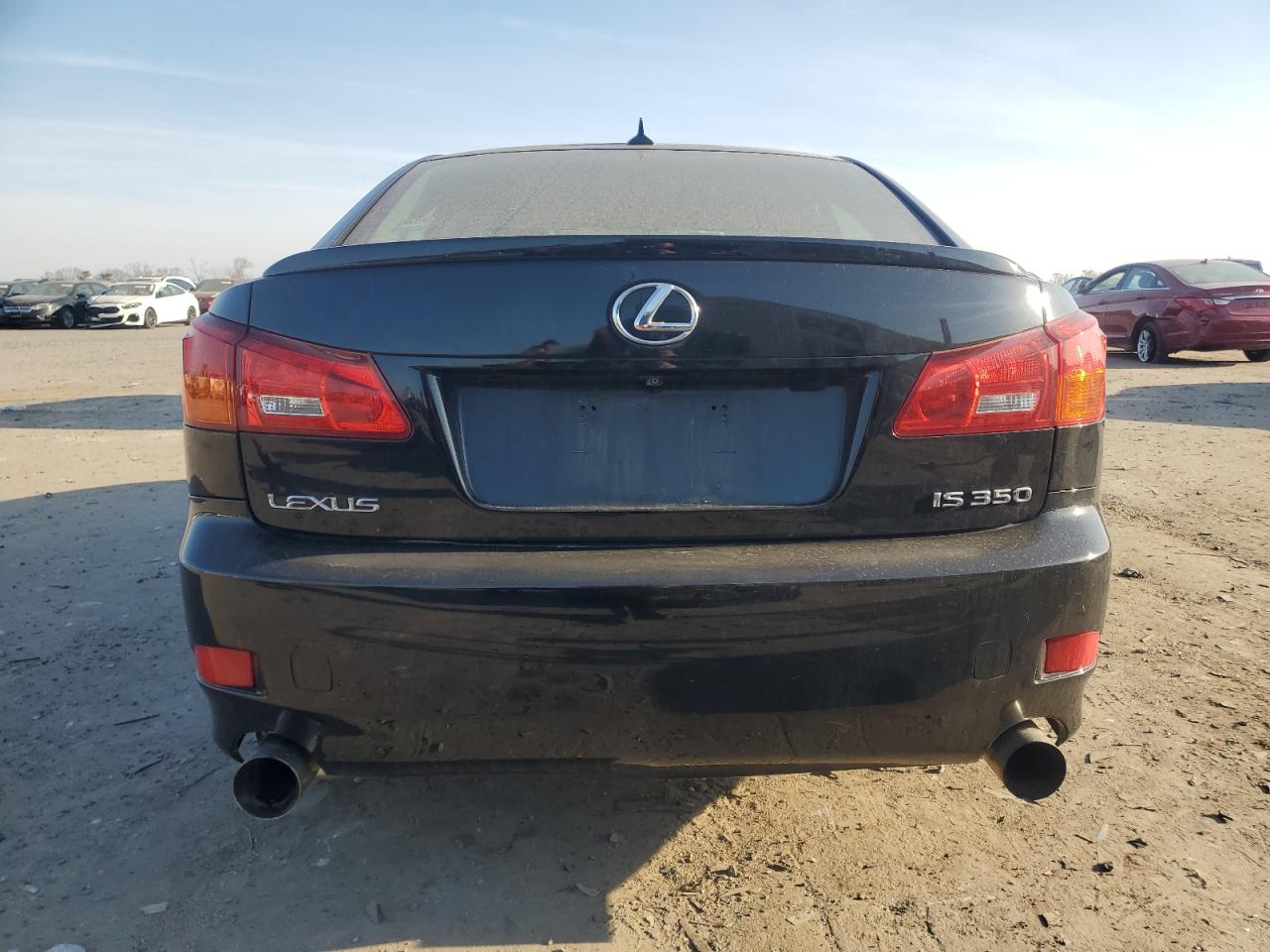 2007 Lexus IS - Image 6