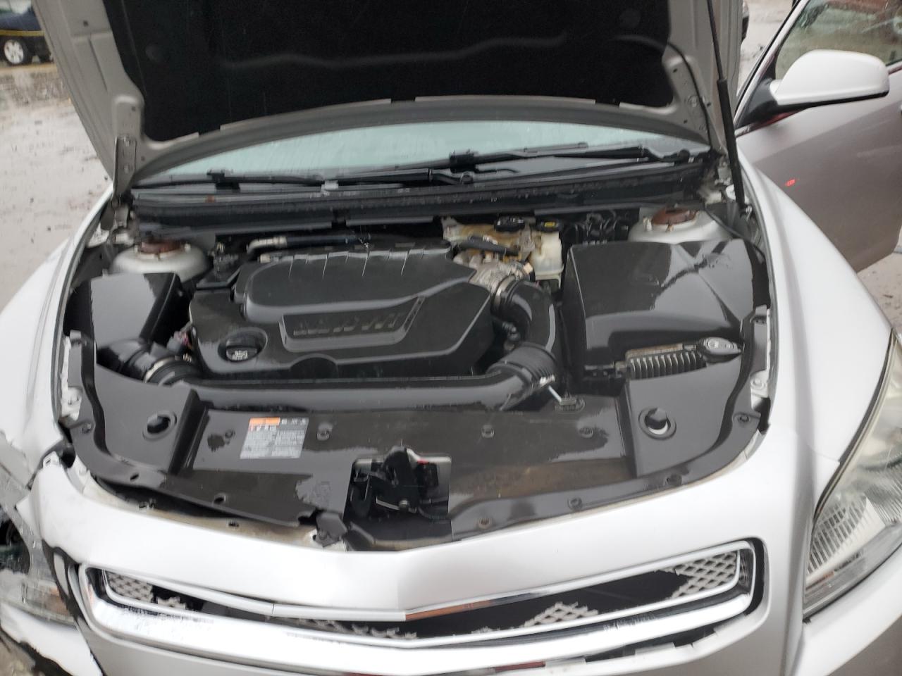 2011 Chevrolet Malibu - Image 11