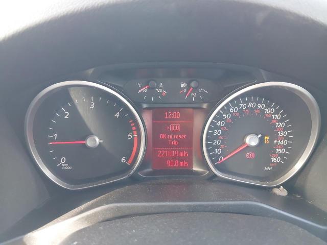 2011 FORD MONDEO ZET