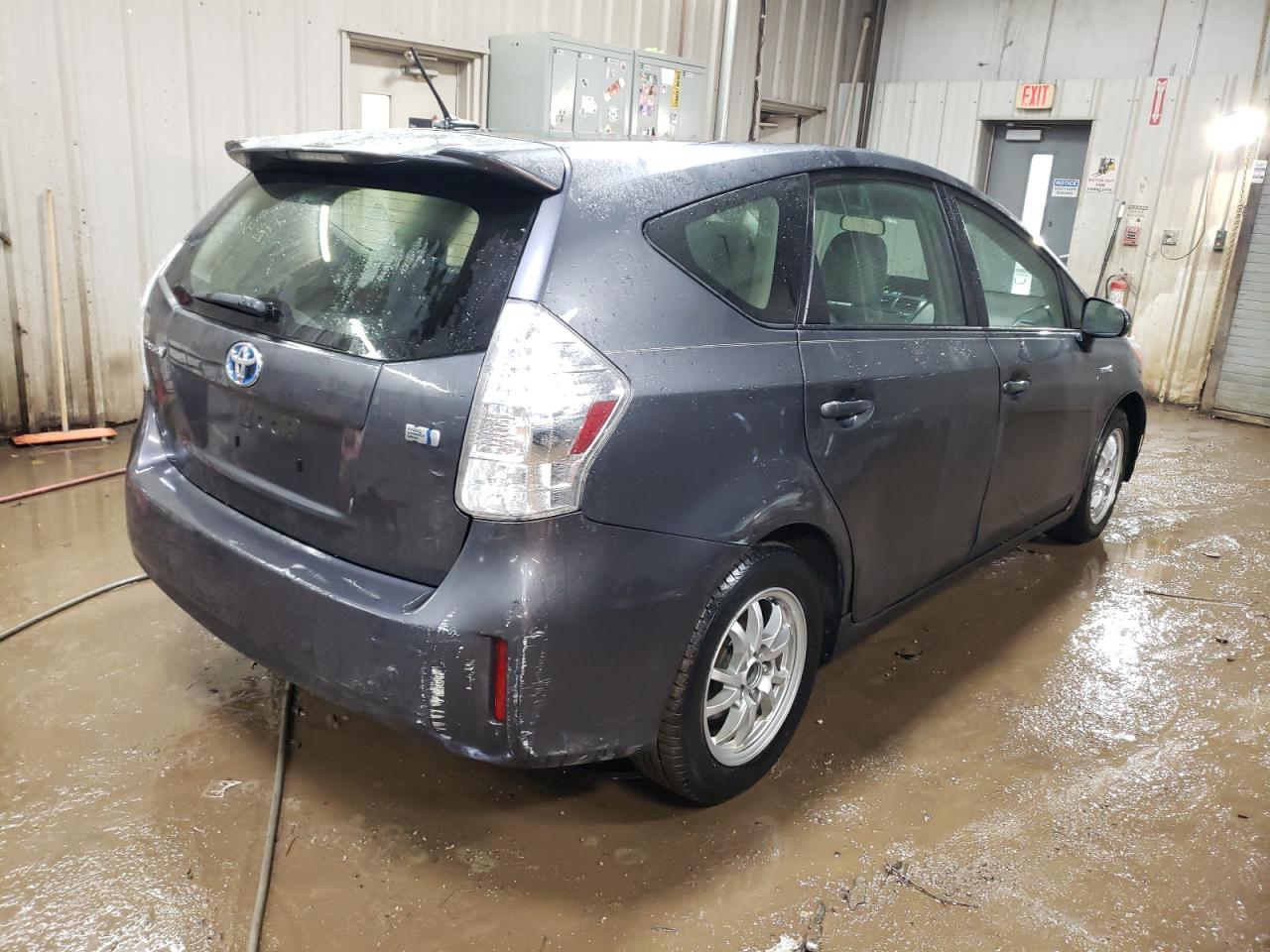 2013 Toyota Prius - Image 3