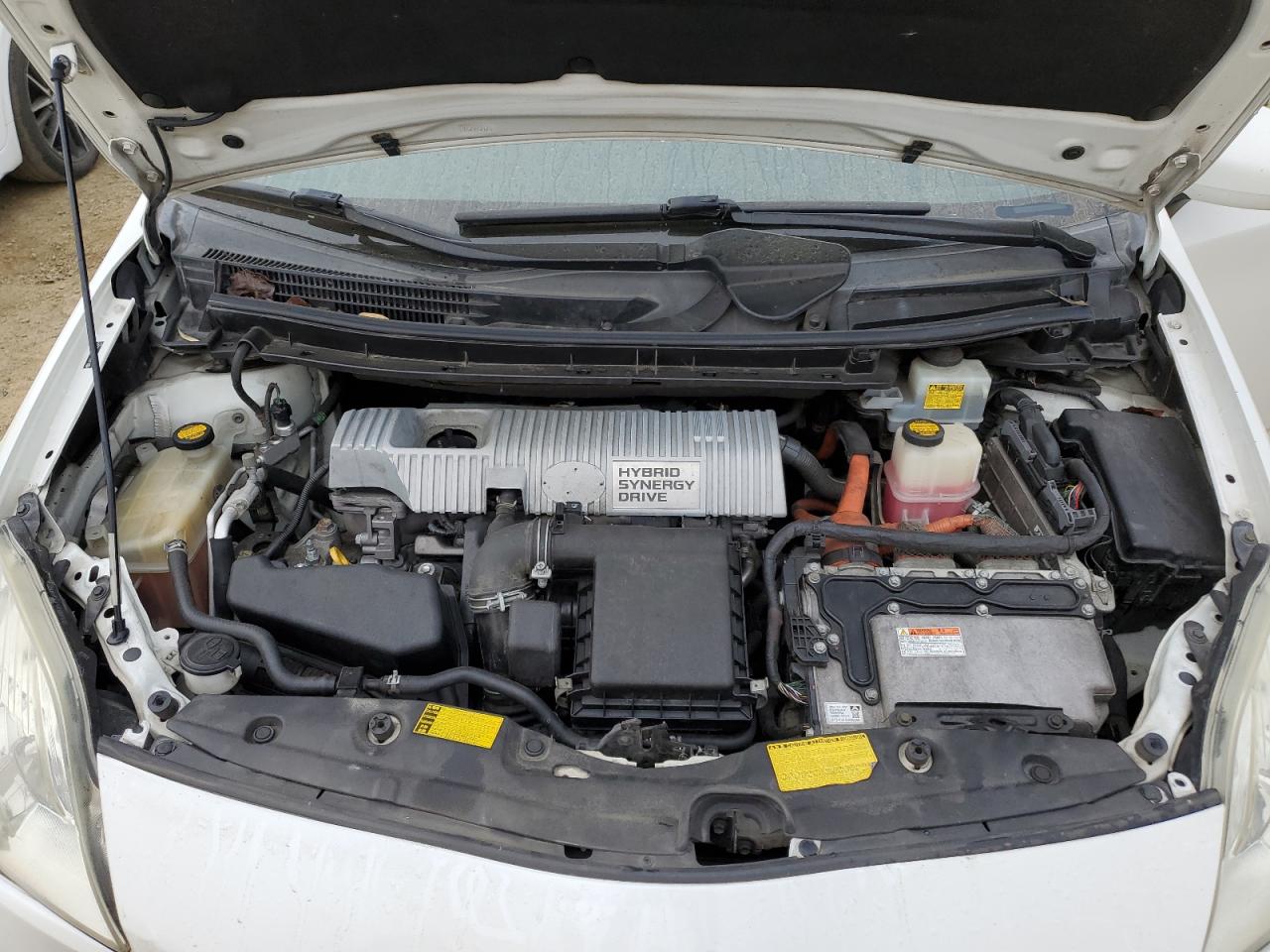 2012 Toyota Prius - Image 12