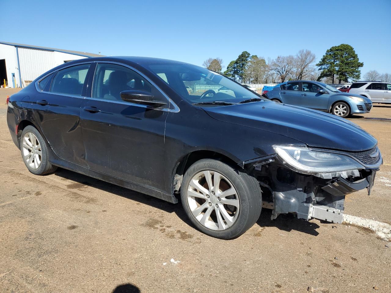 2015 Chrysler 200 - Image 4