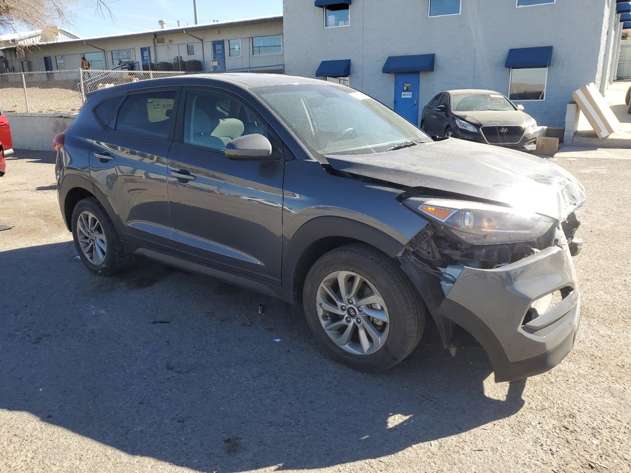 2017 Hyundai Tucson - Image 4