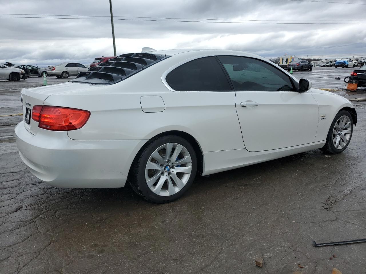 2011 BMW 3er - Image 3