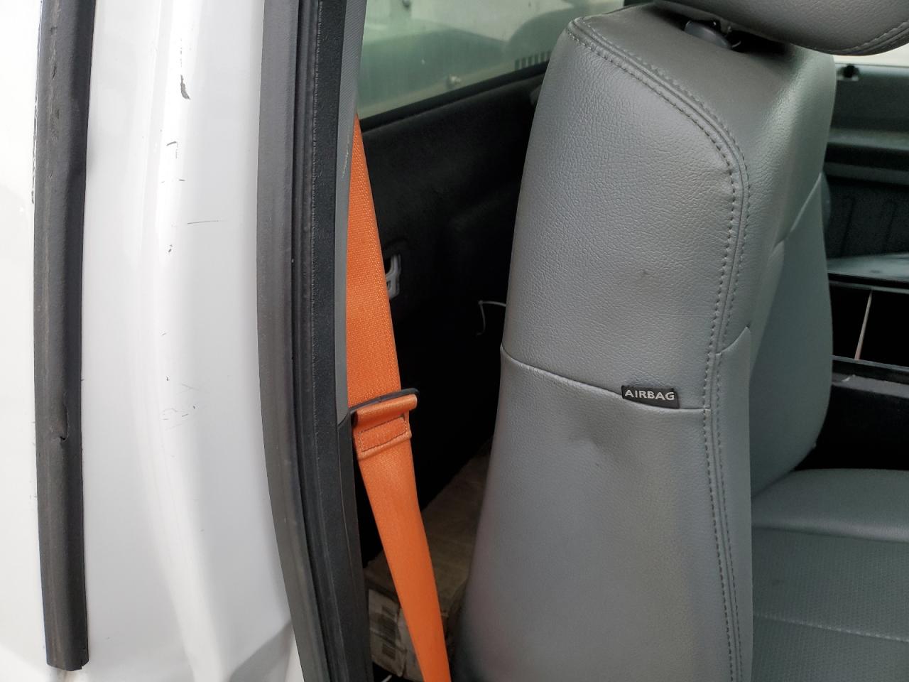 2013 Ford F350 Super Duty VIN: 1FDRF3A64DEB92201 Lot: 49811885