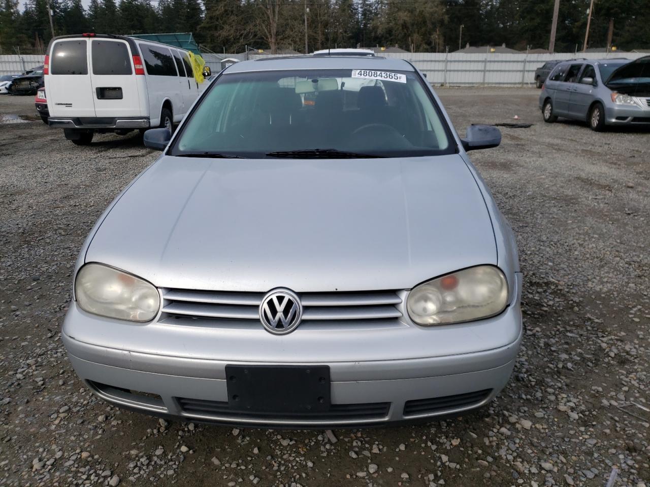 2003 Volkswagen Golf - Image 5