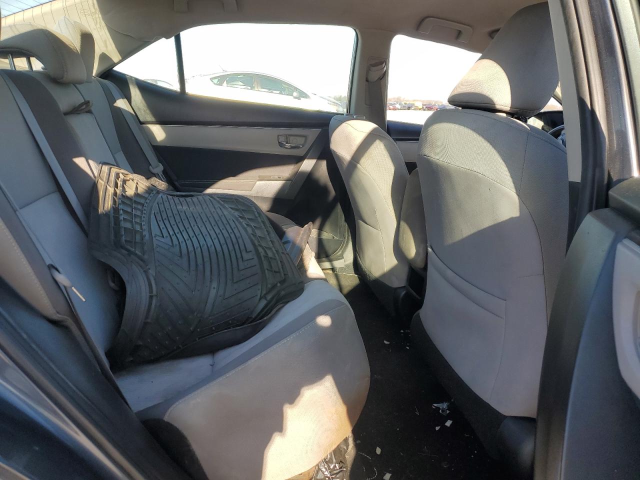 2018 Toyota Corolla - Image 10