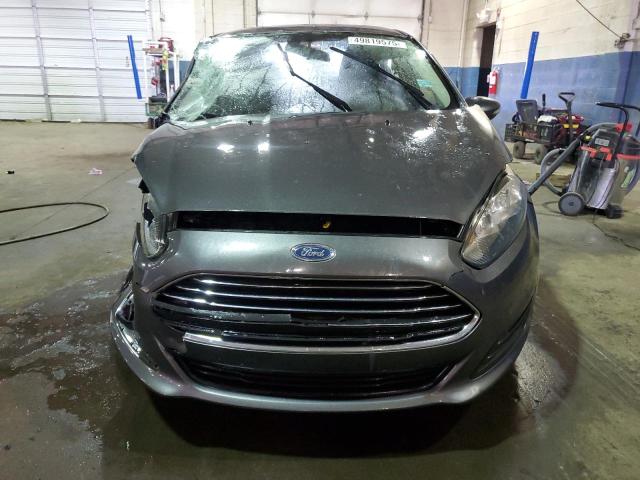  FORD FIESTA 2015 Szary
