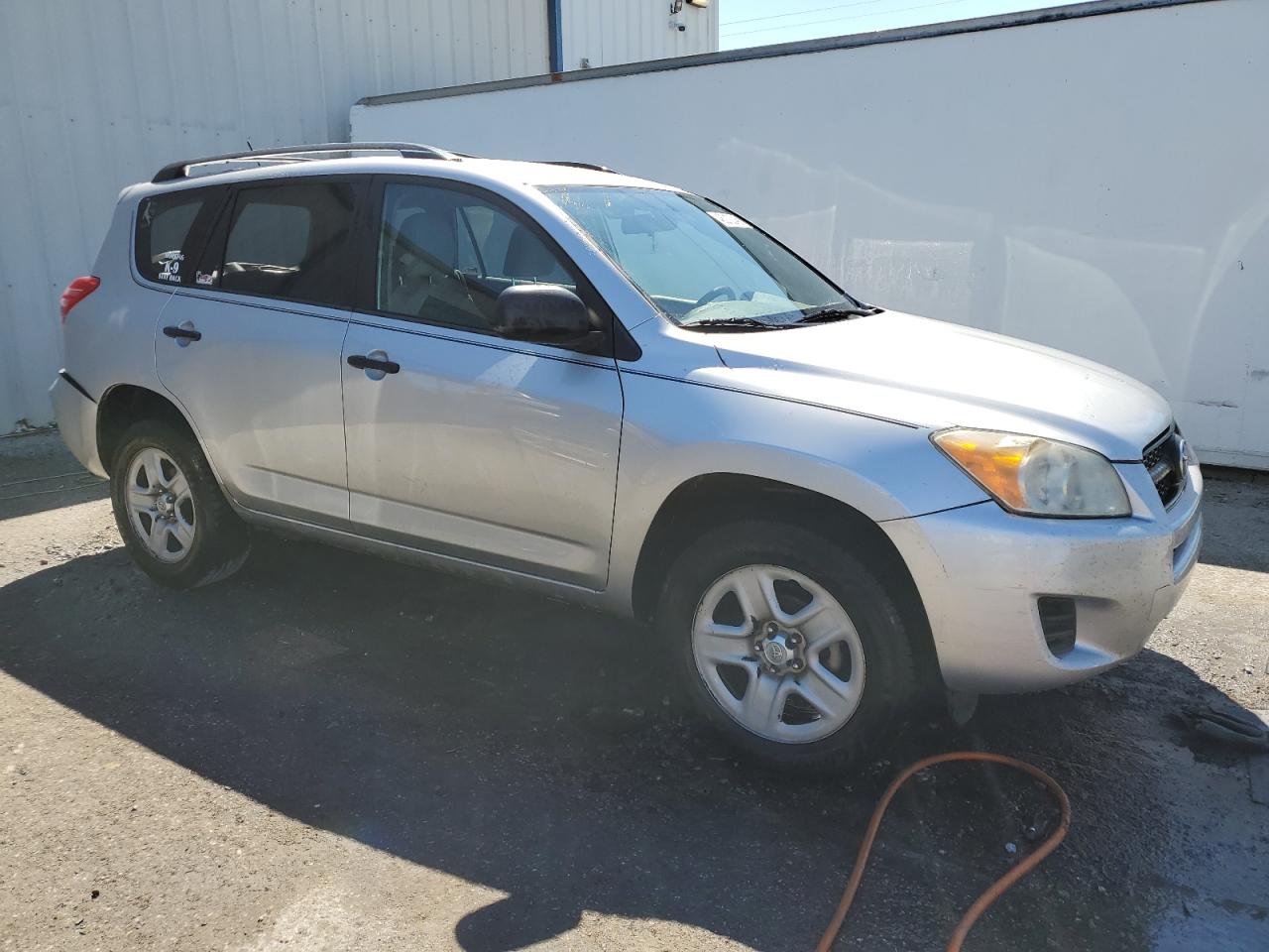 2011 Toyota RAV 4 - Image 4