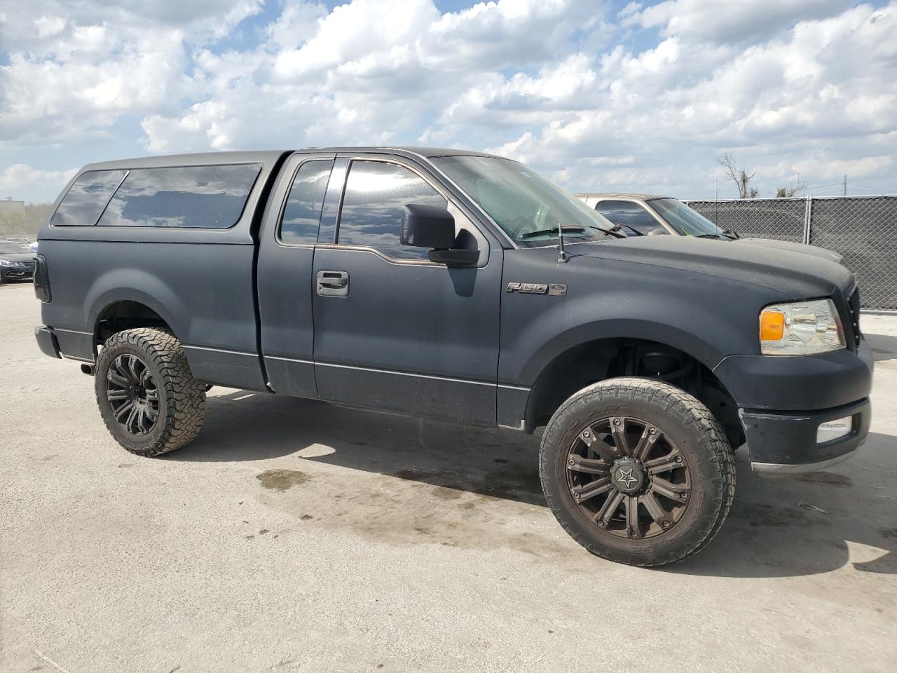 2004 Ford F-150 - Image 4