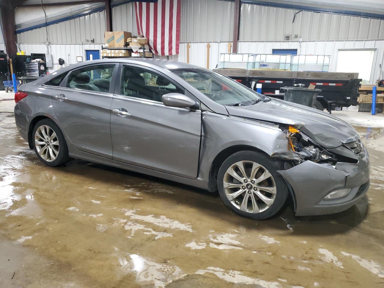 2013 Hyundai Sonata - Image 4