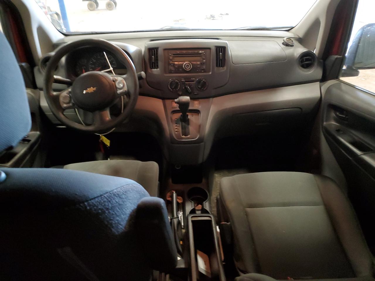 2015 Chevrolet Express - Image 8