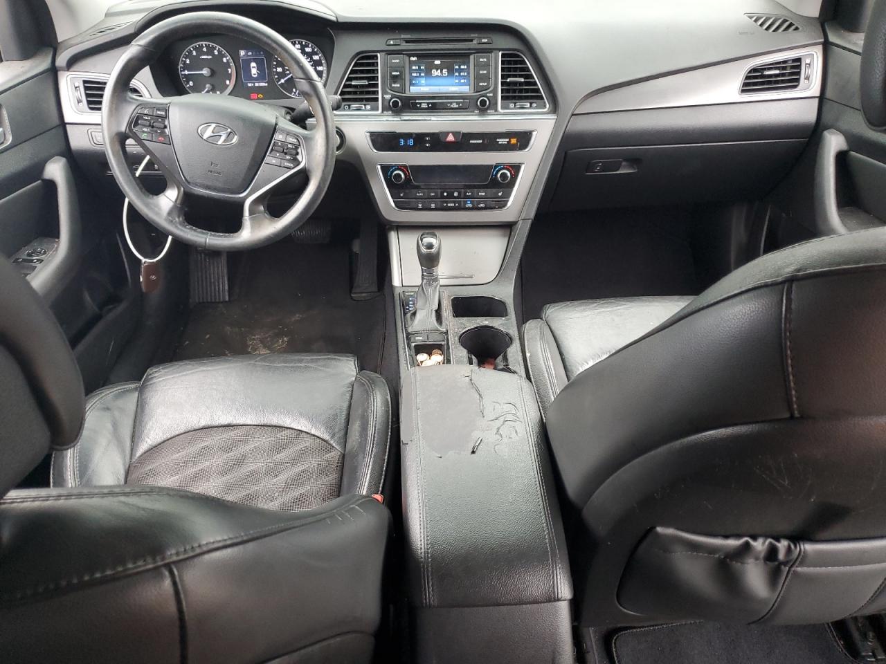 2015 Hyundai Sonata - Image 8