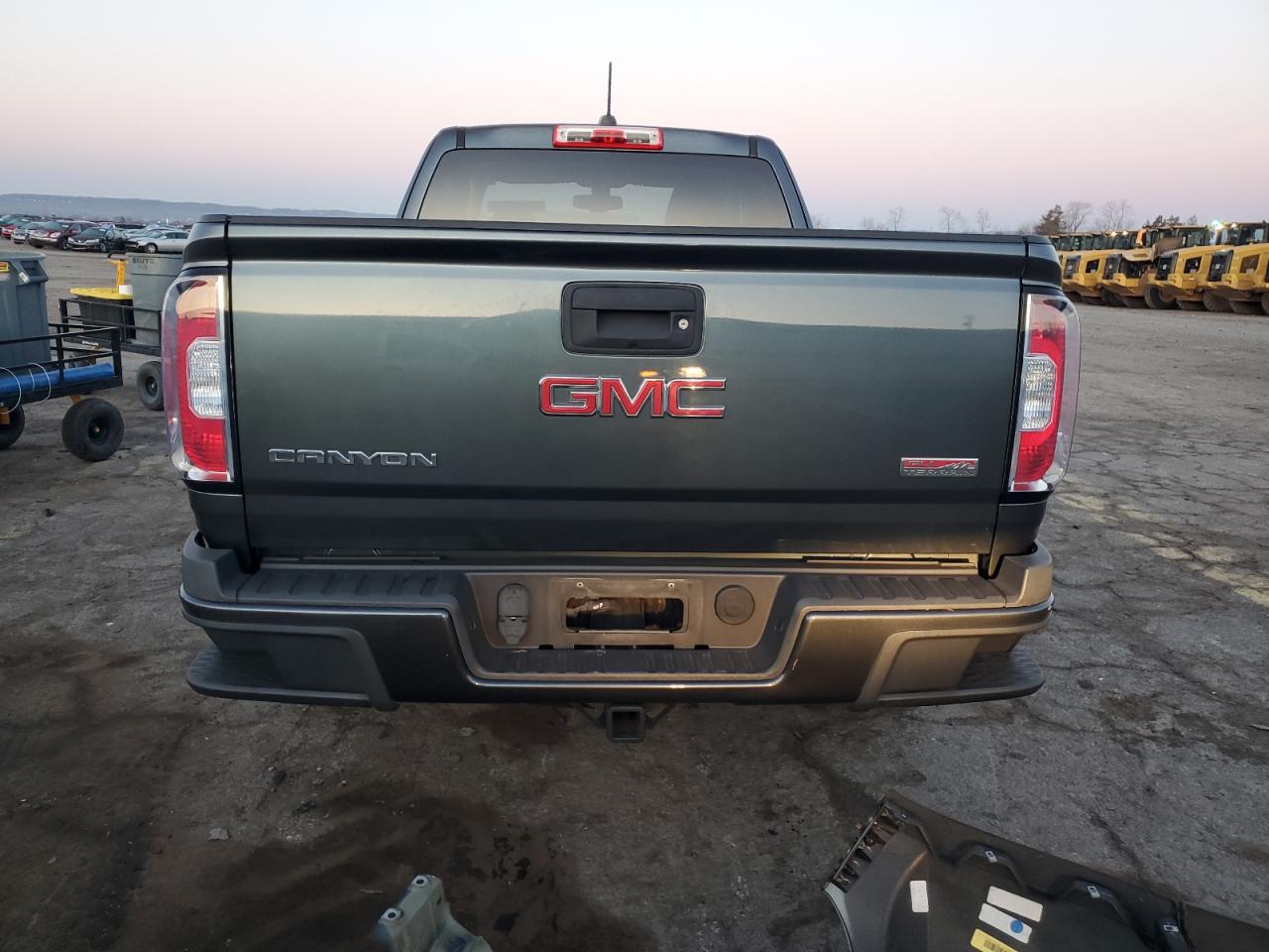 2015 GMC Canyon - Image 6