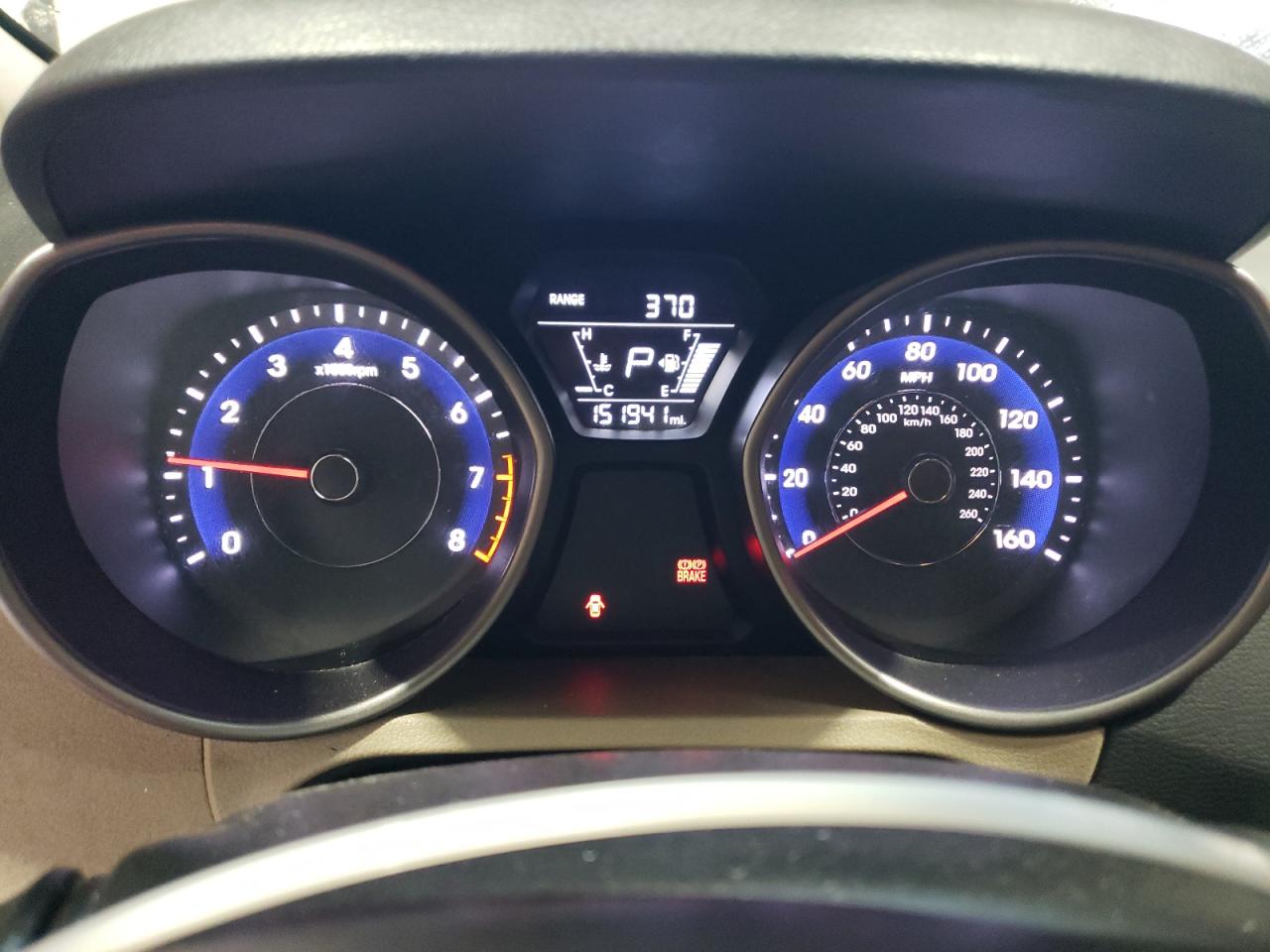 2014 Hyundai Elantra - Image 9