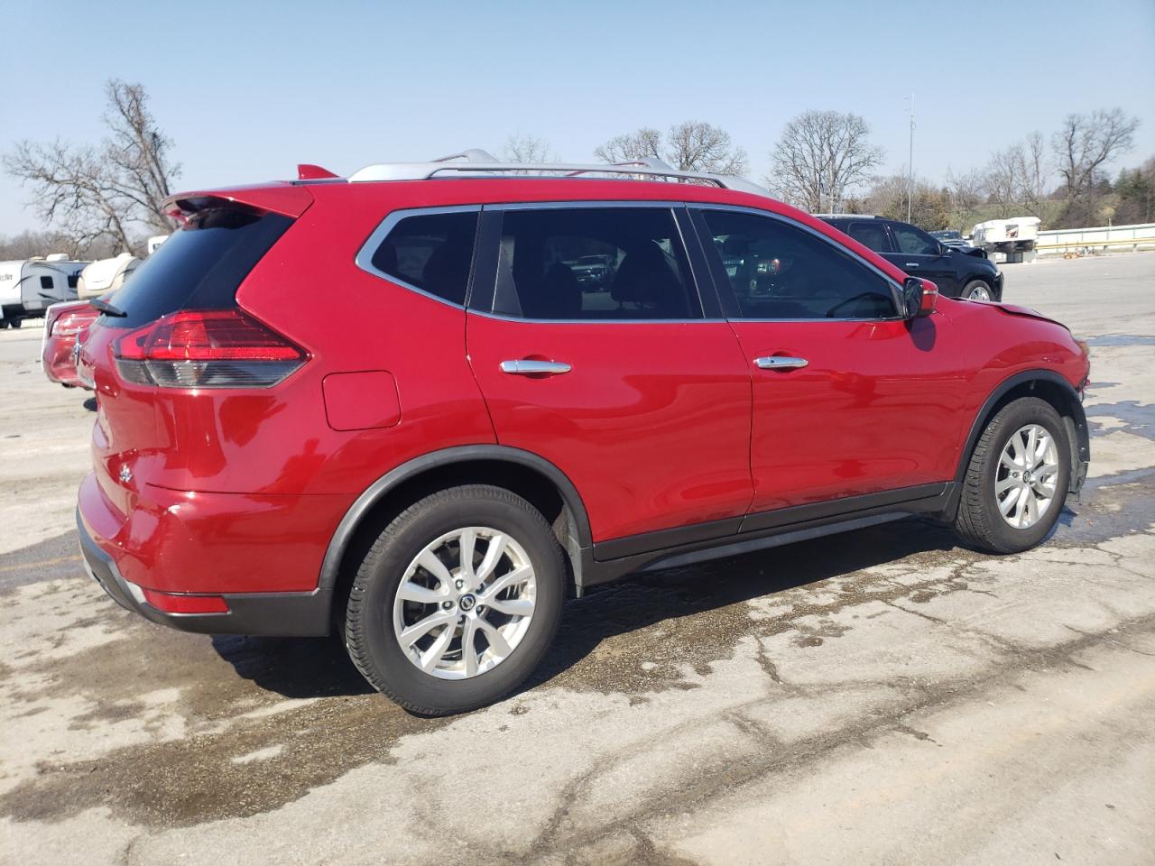 2017 Nissan Rogue - Image 3