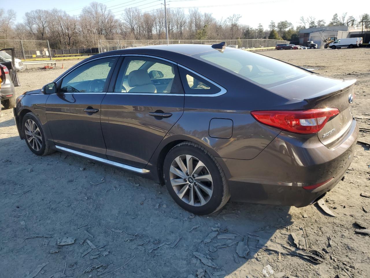2017 Hyundai Sonata - Image 2