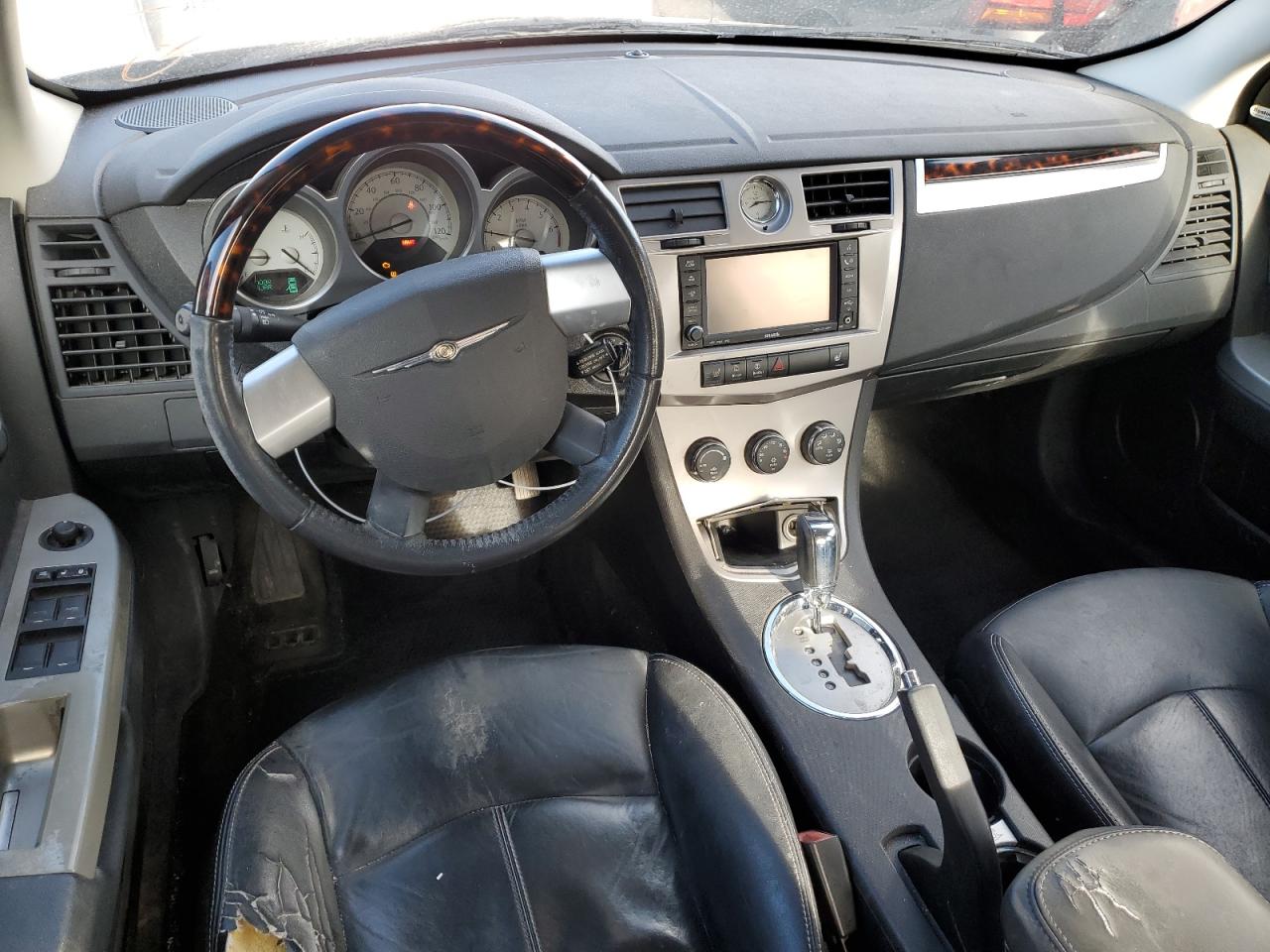 2009 Chrysler Sebring - Image 8