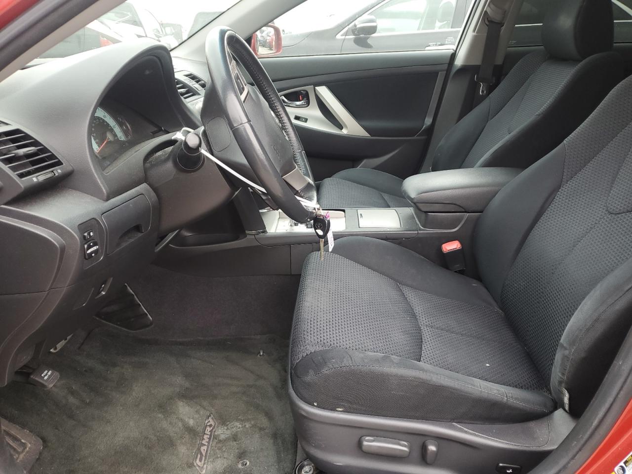 2011 Toyota Camry - Image 7
