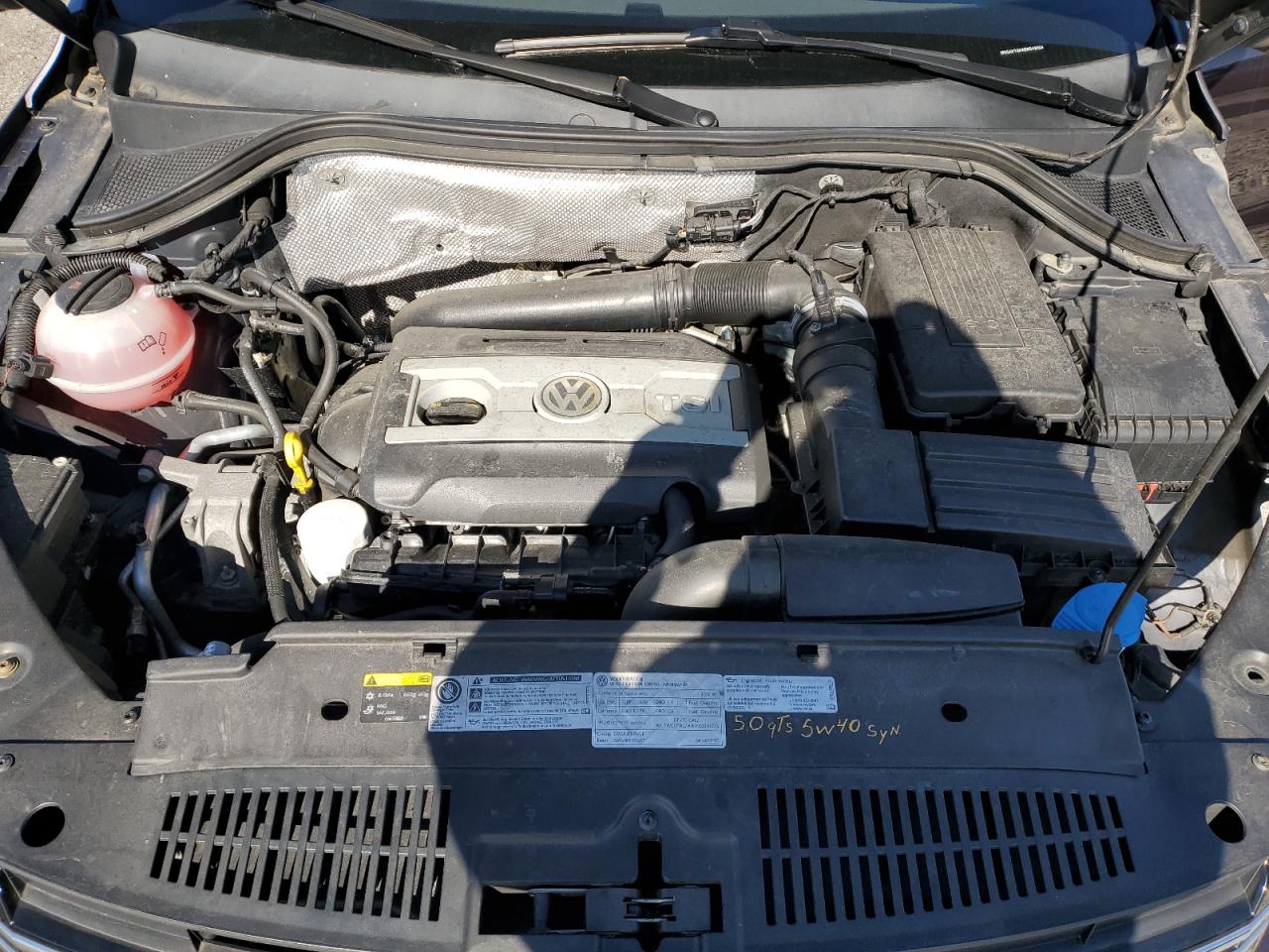 2016 Volkswagen Tiguan S VIN: WVGAV7AX4GW549004 Lot: 48289145