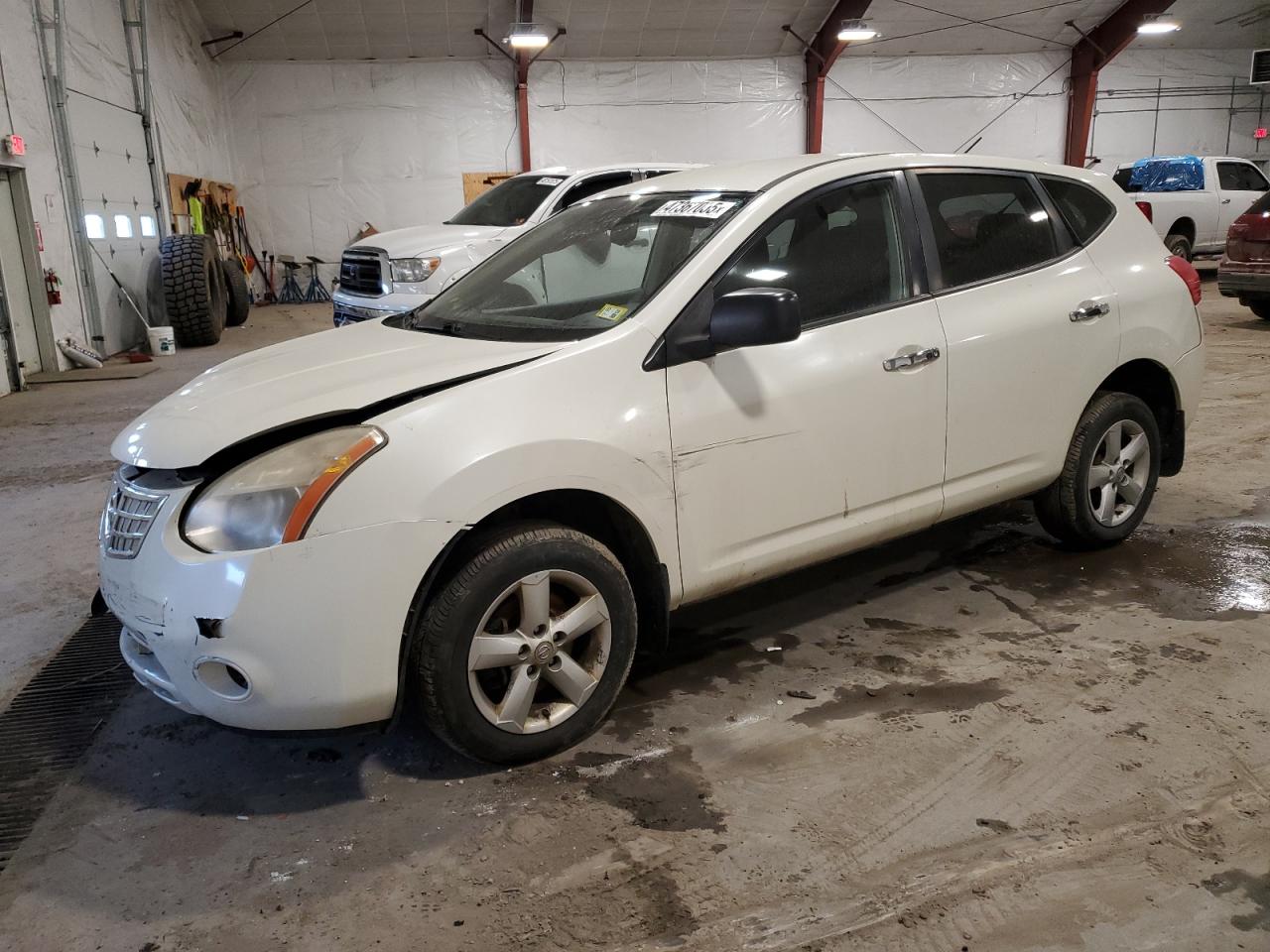 2010 Nissan Rogue - Image 1
