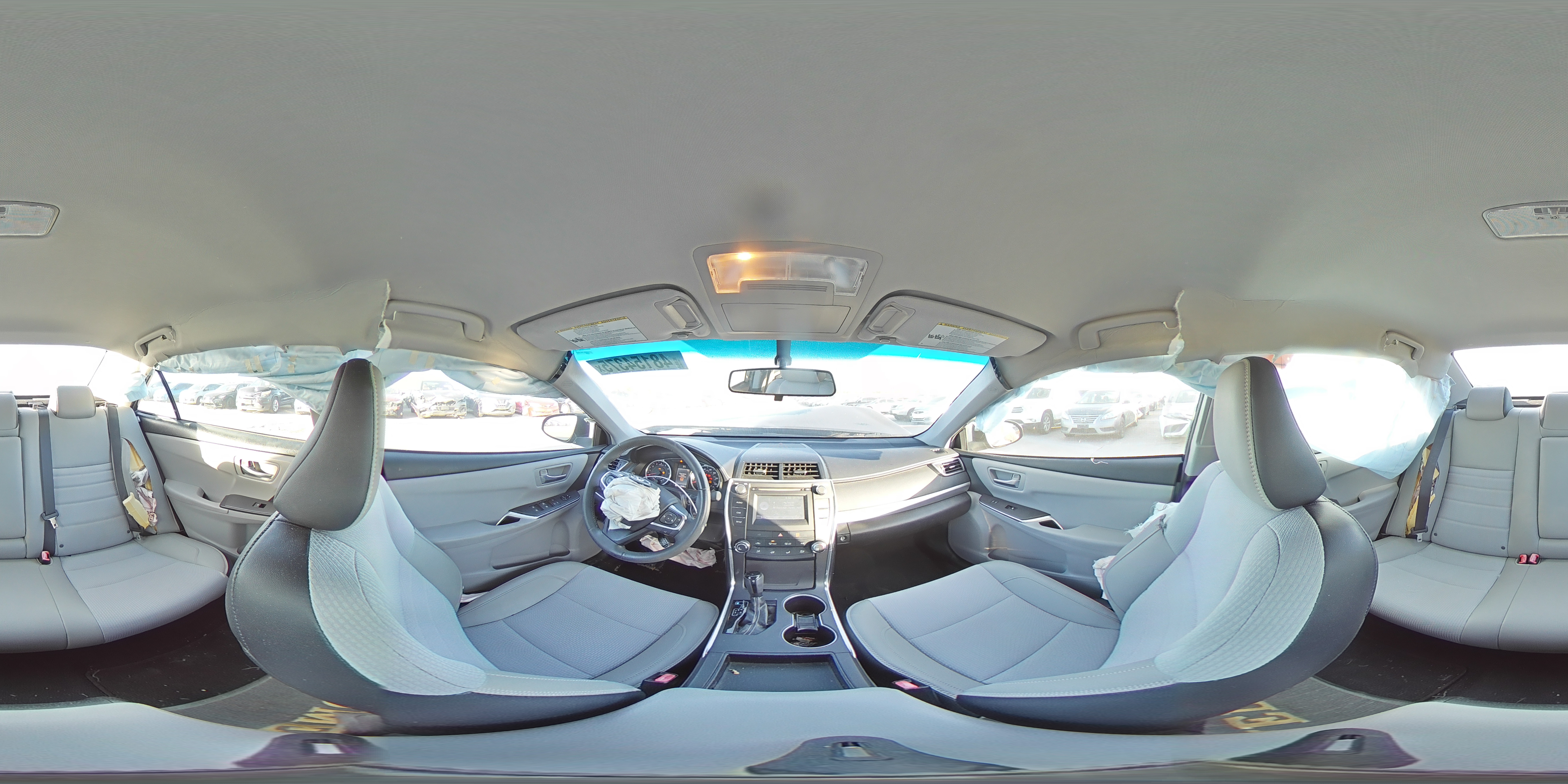 2017 Toyota Camry - Image 12