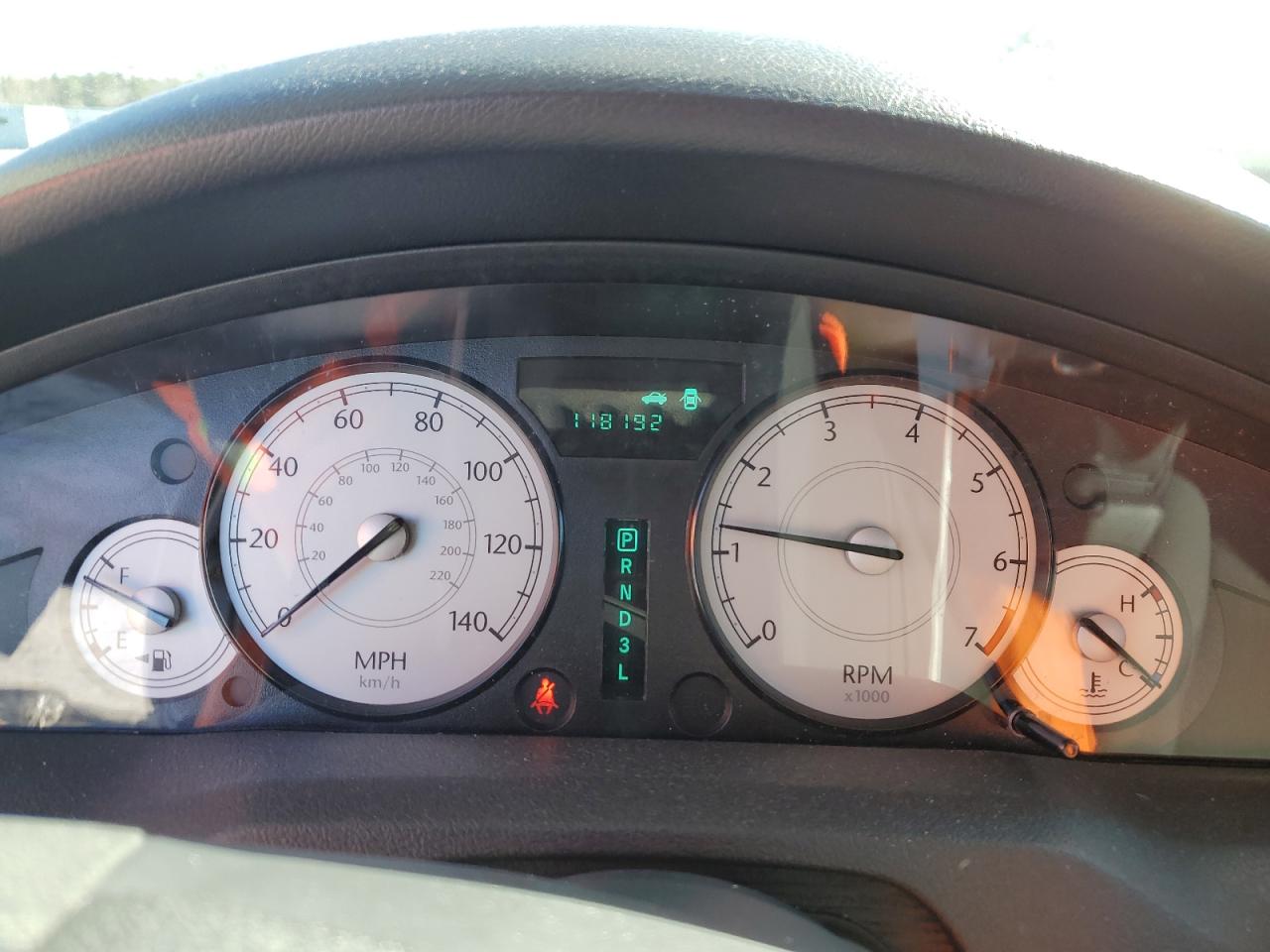 2005 Chrysler 300 VIN: 2C3JA43R15H586508 Lot: 48881645