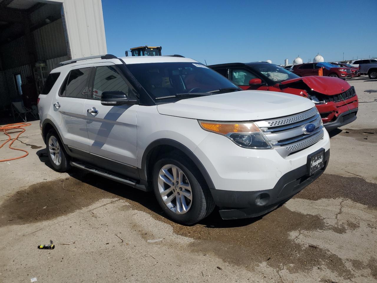 2015 Ford Explorer - Image 4