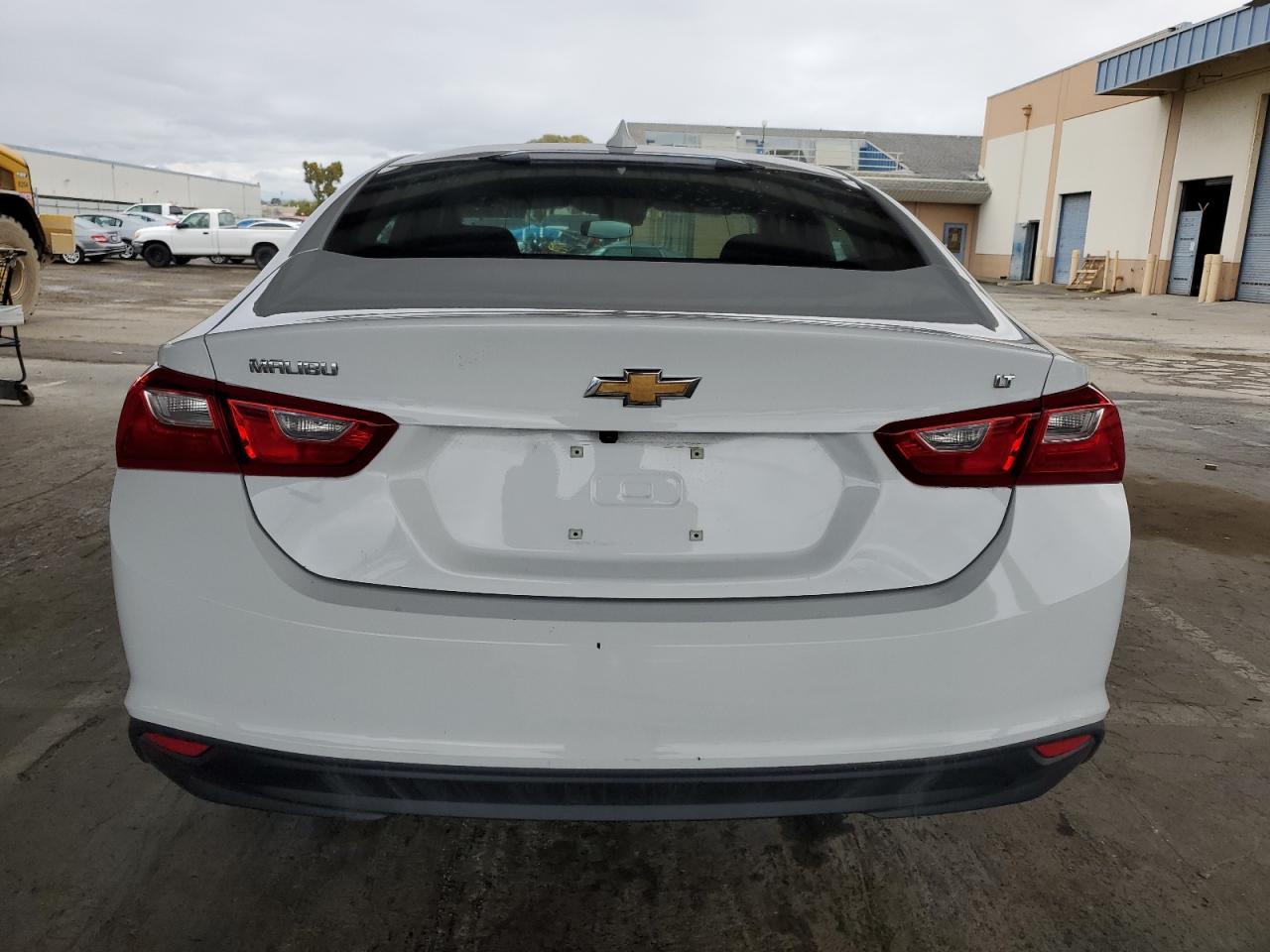 2023 Chevrolet Malibu - Image 6