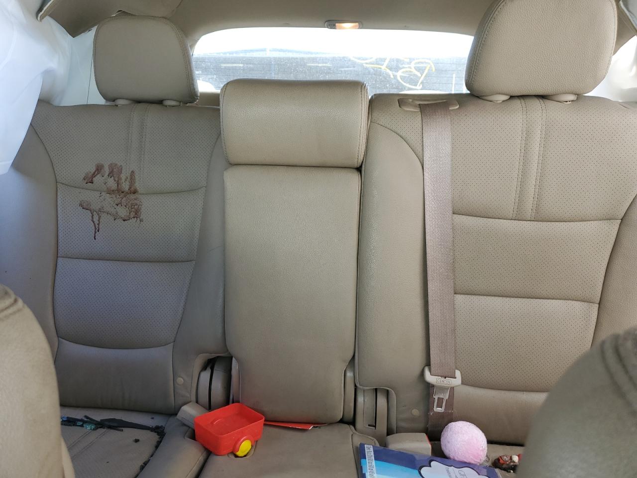 2011 Kia Sorento - Image 10
