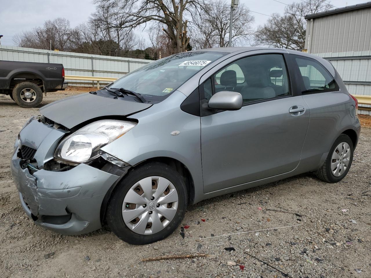 2009 Toyota Yaris - Image 1
