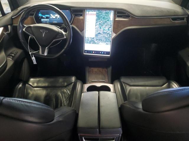  TESLA MODEL X 2017 Белый