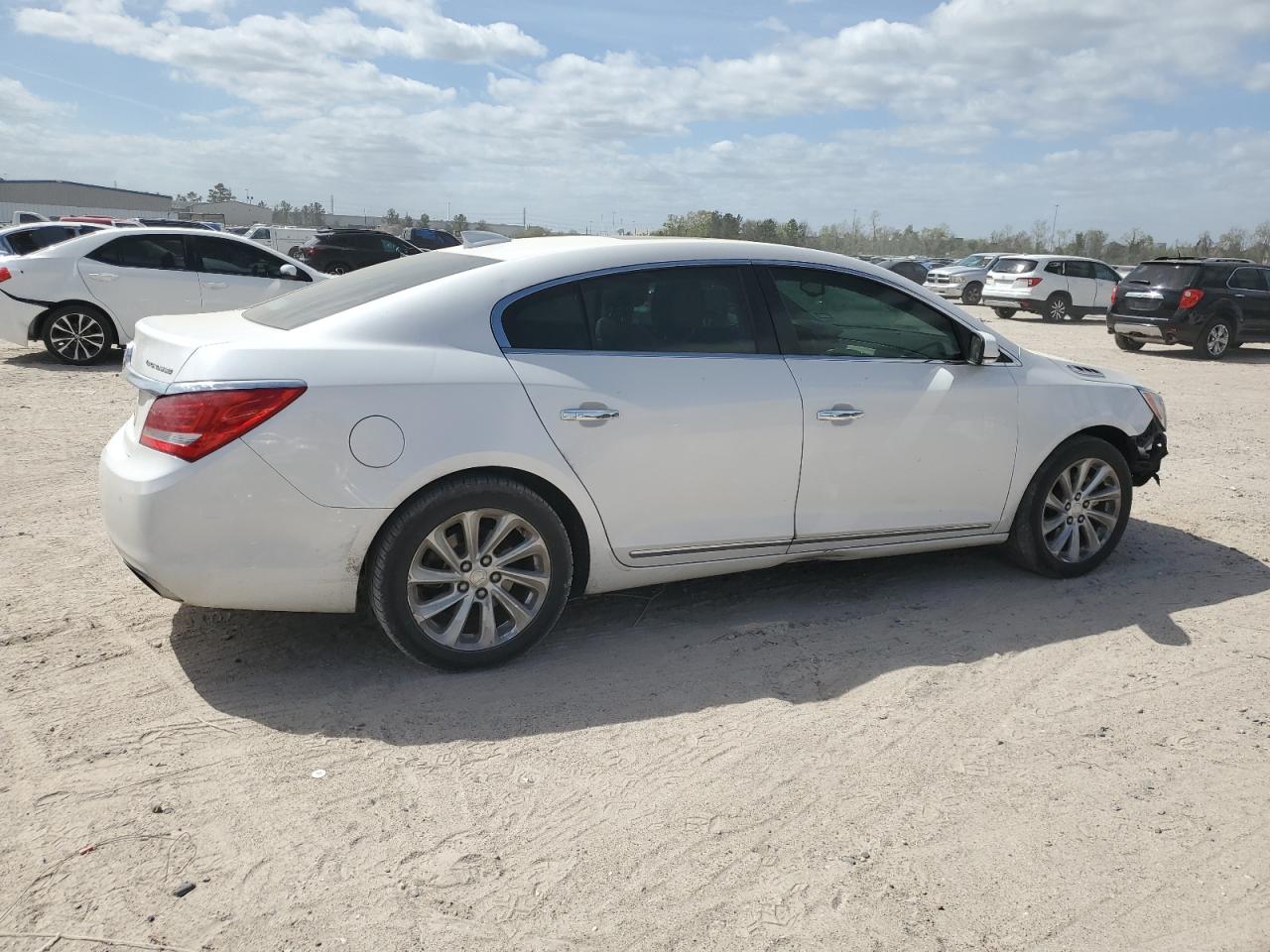 2015 Buick LaCrosse - Image 3