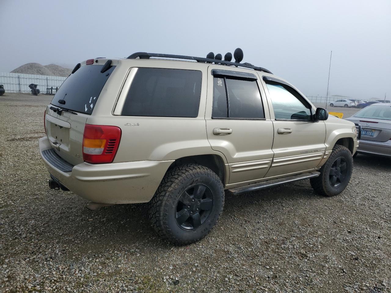 2001 Jeep Grand Cherokee - Image 3