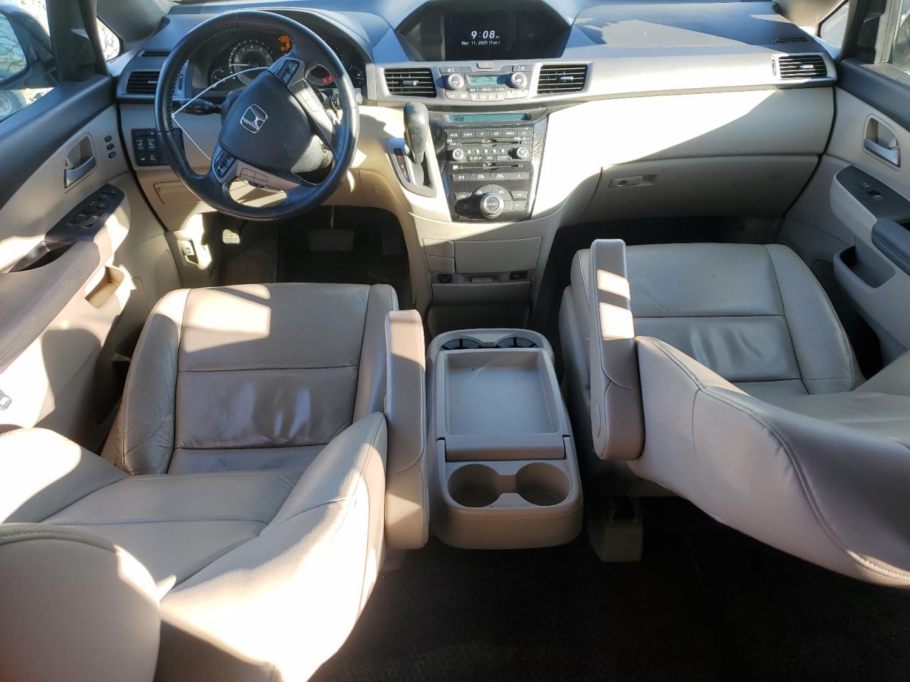 2013 Honda Odyssey - Image 8