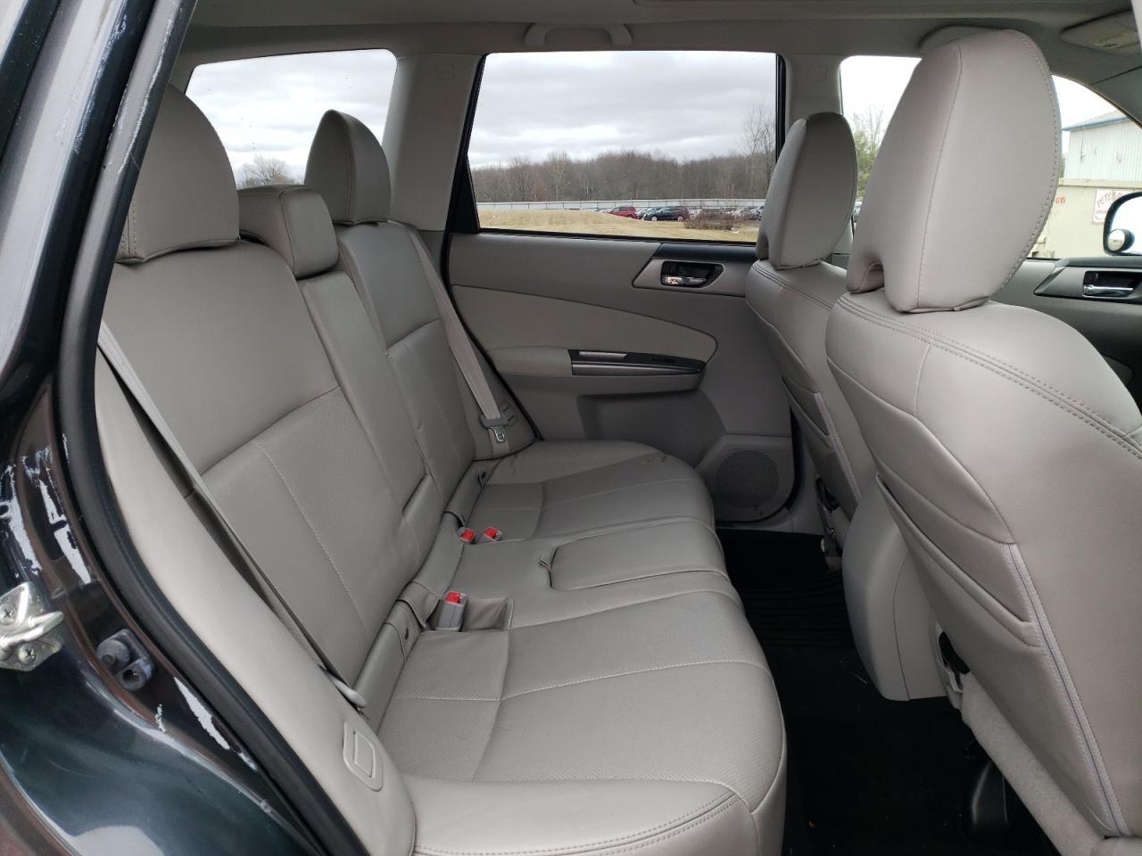 2013 Subaru Forester - Image 11