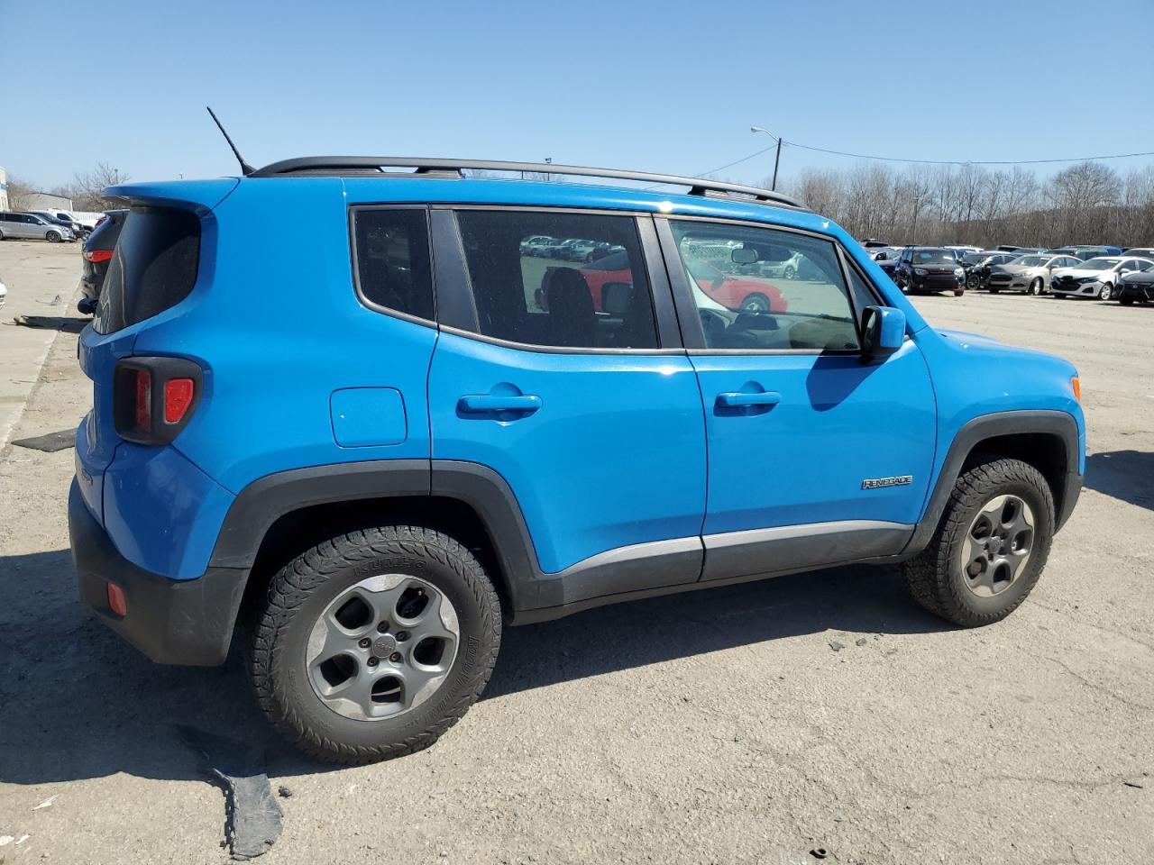 2015 Jeep Renegade - Image 3