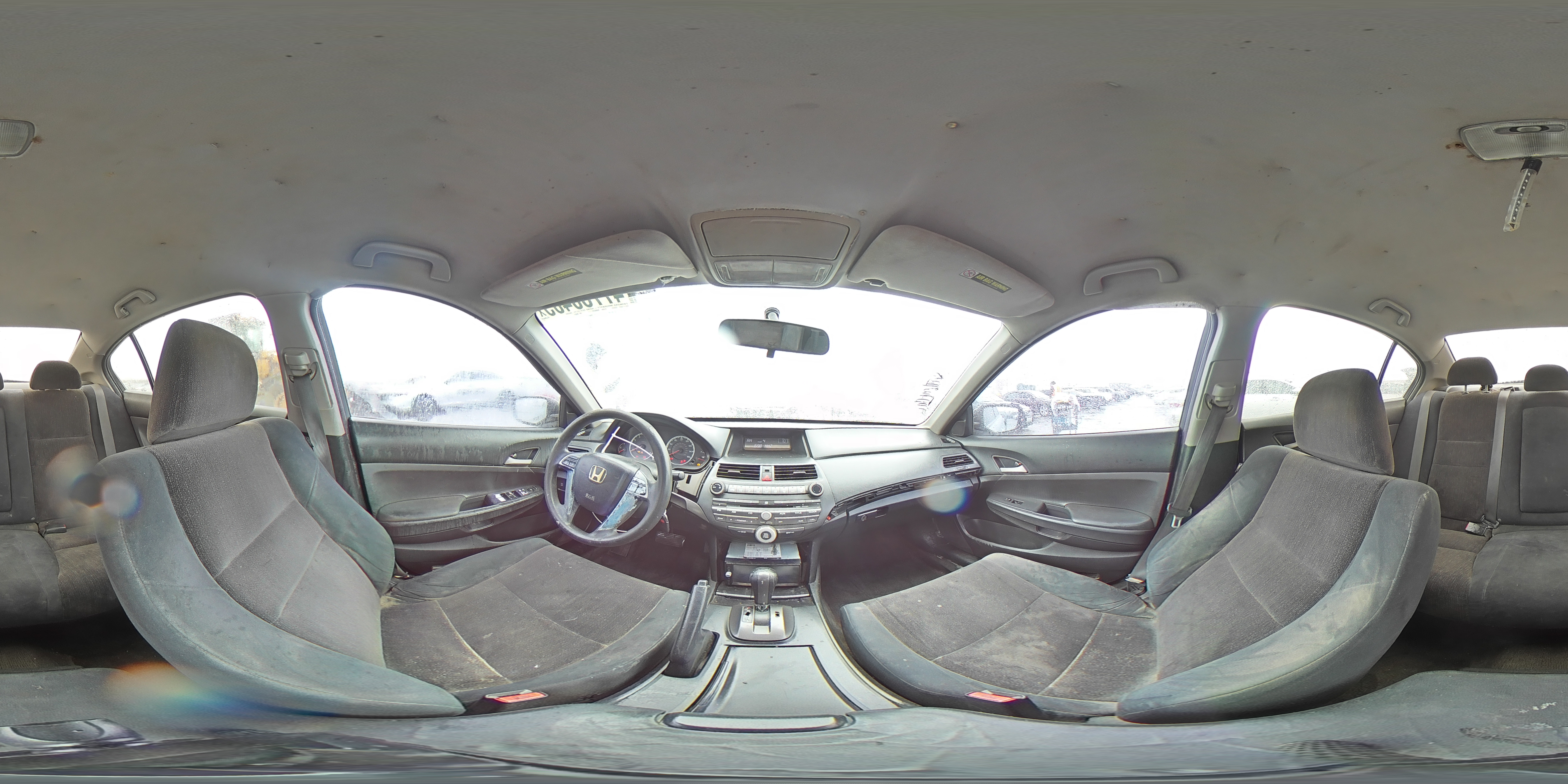 2010 Honda Accord - Image 13