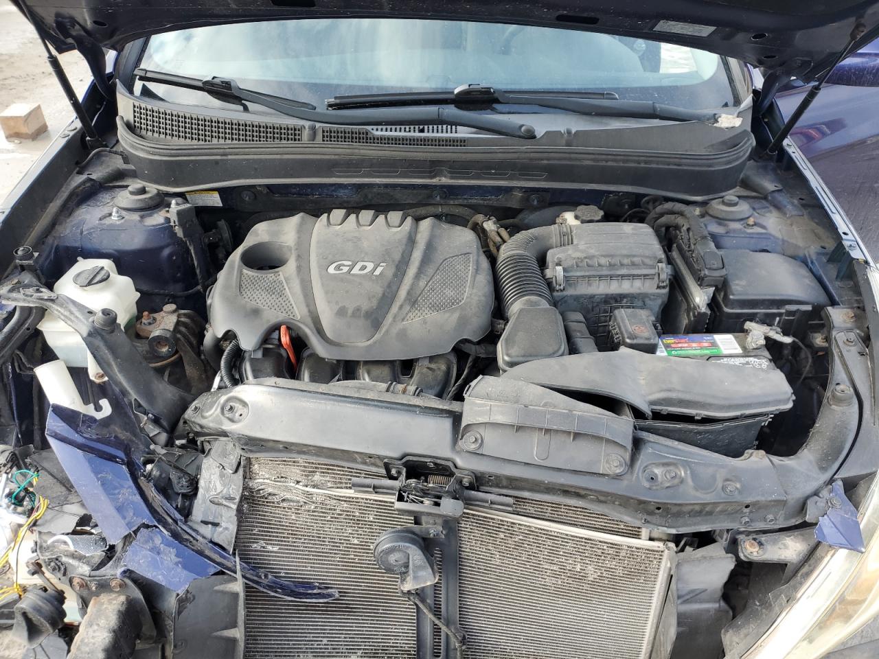 2011 Hyundai Sonata - Image 12