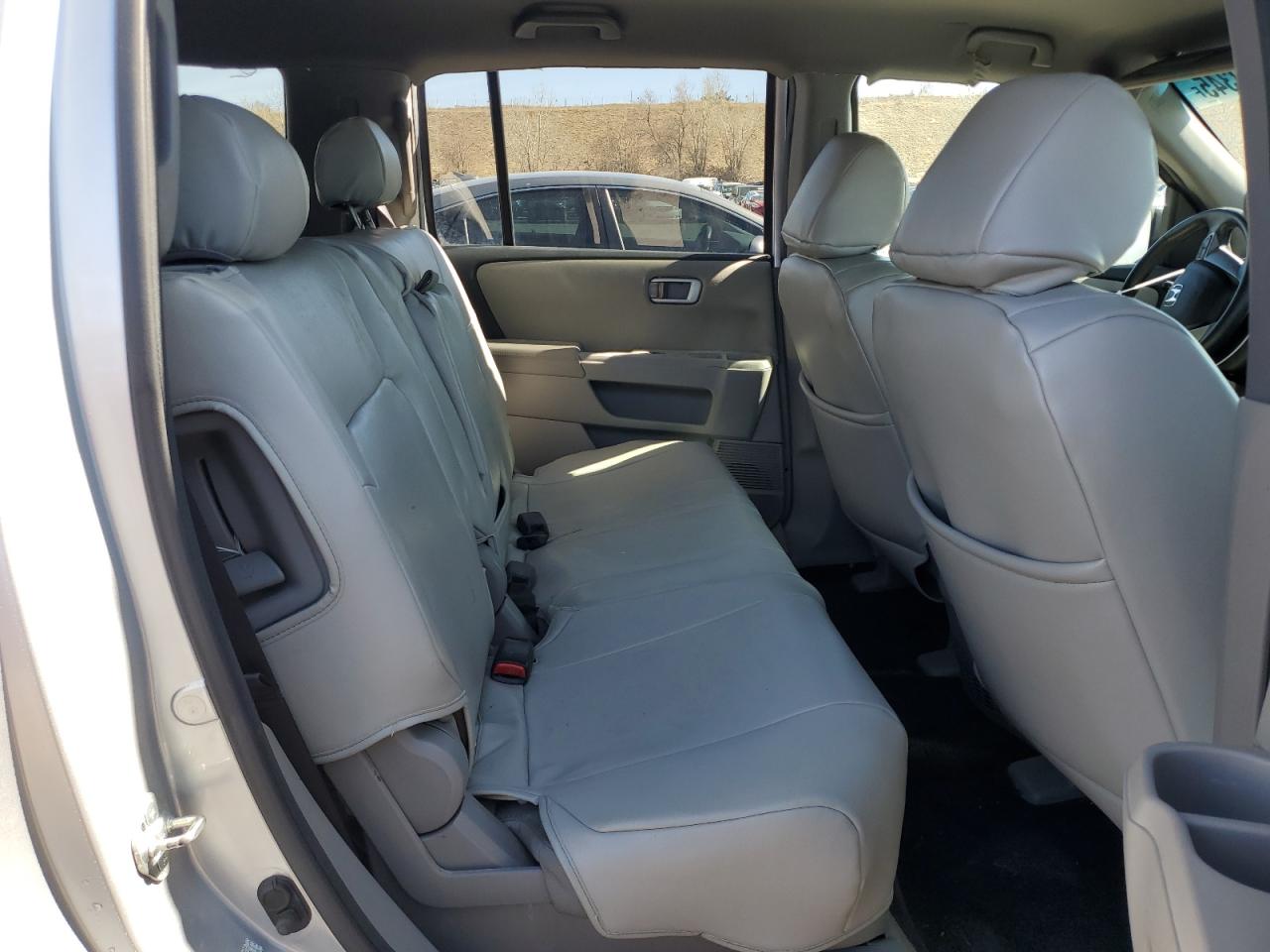 2011 Honda Pilot - Image 11