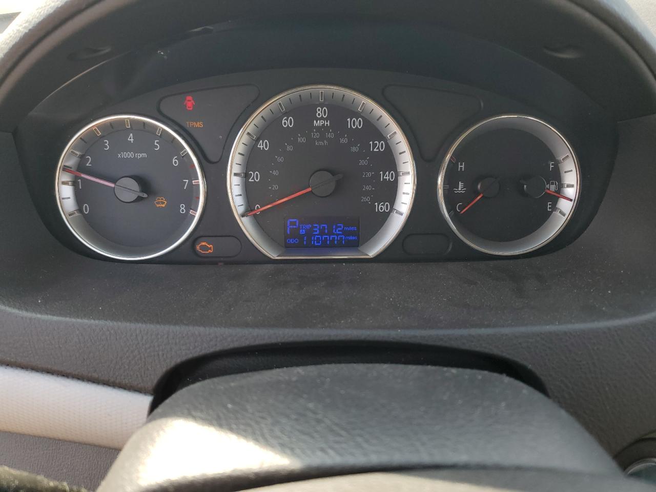 2010 Hyundai Sonata - Image 9