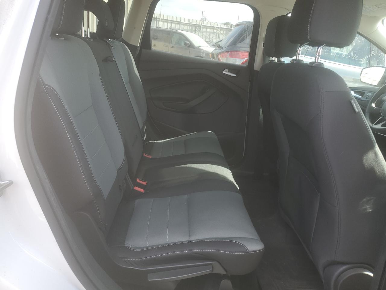 2016 Ford Escape - Image 11