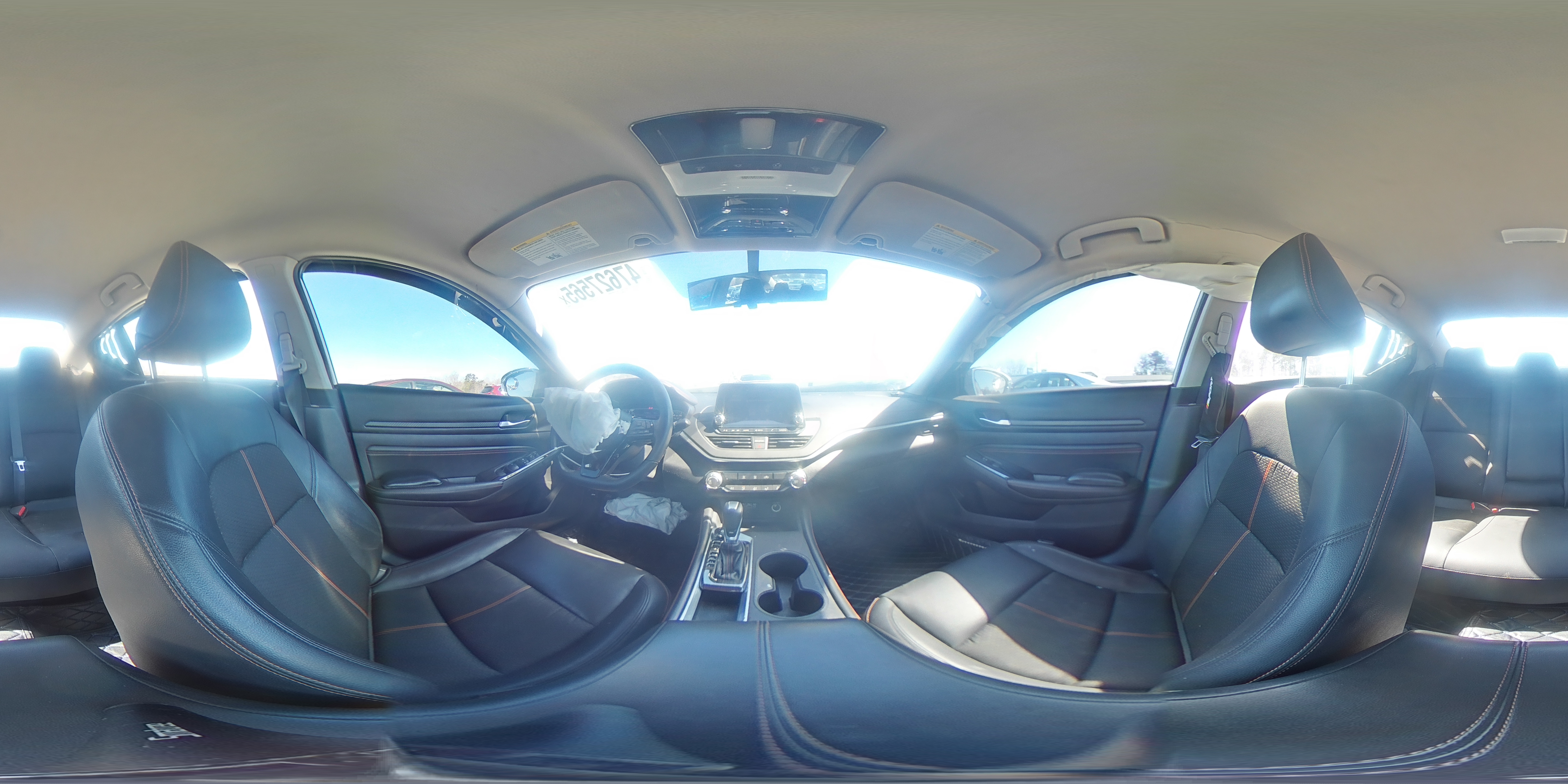 2019 Nissan Altima - Image 12