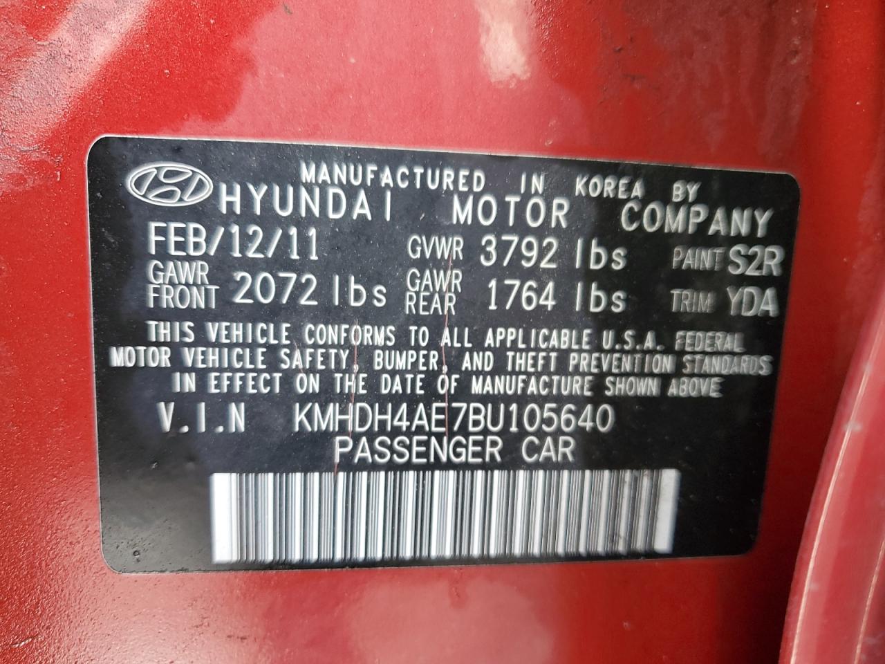 2011 Hyundai Elantra - Image 12