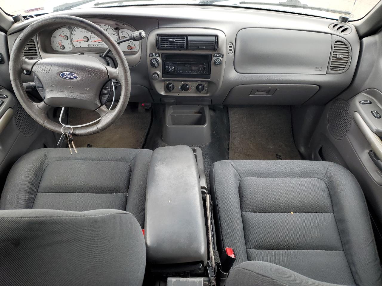 2001 Ford Explorer - Image 8