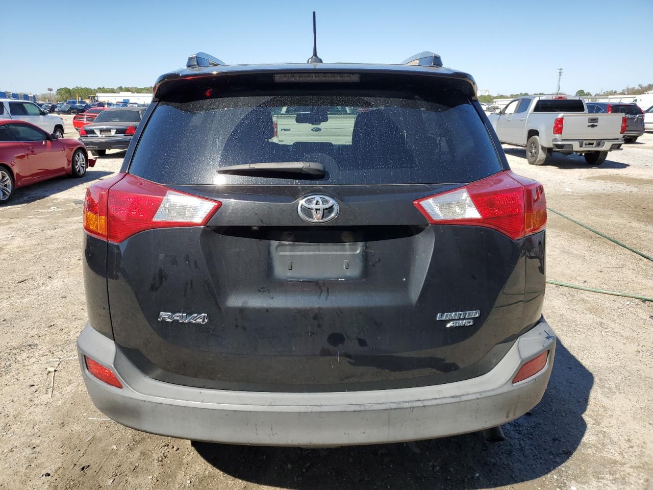 2015 Toyota RAV 4 - Image 6