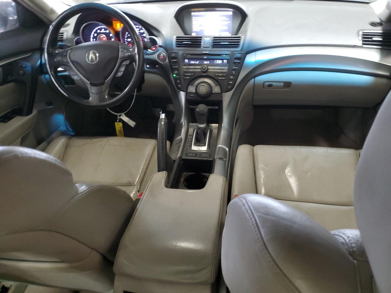 2010 Acura TL - Image 8