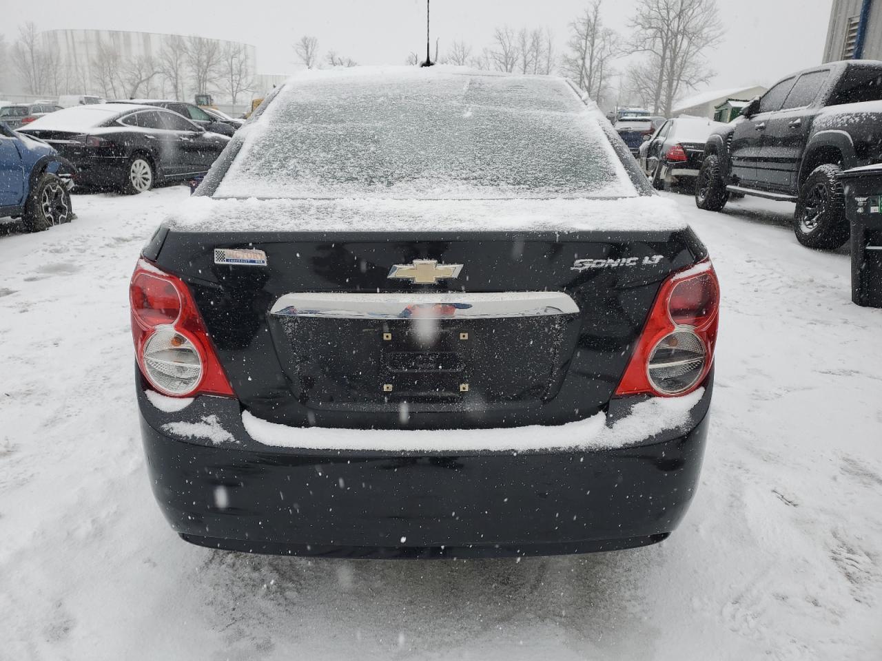 2015 Chevrolet Sonic - Image 6