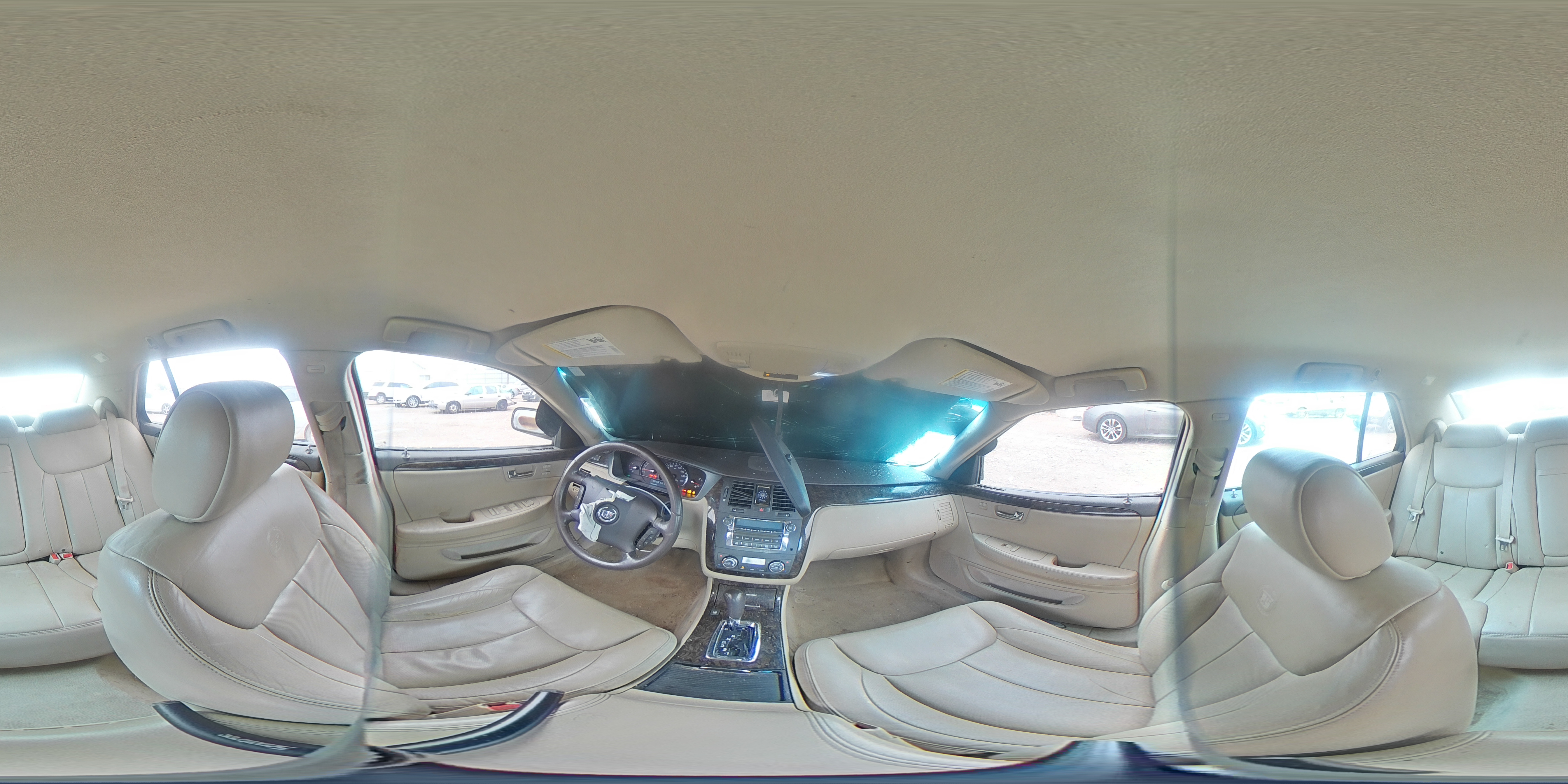2008 Cadillac DTS - Image 12