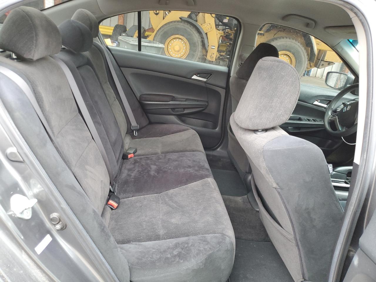2009 Honda Accord - Image 10
